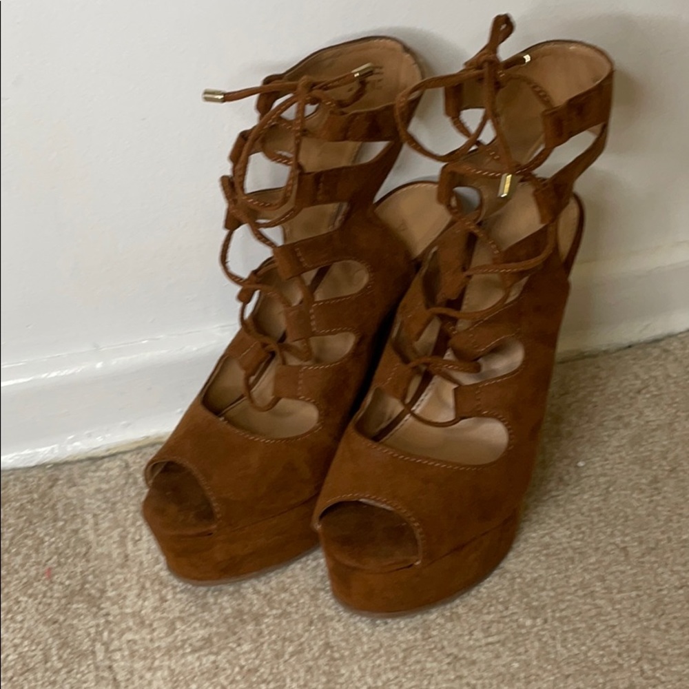 ALDO Brown wedge heels - Picture 1 of 7